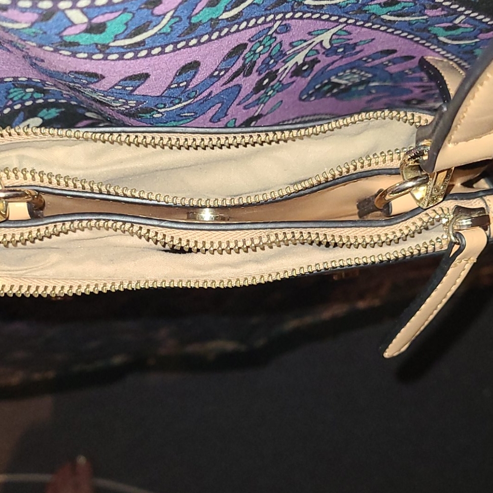 Purse - Picture 5 of 5